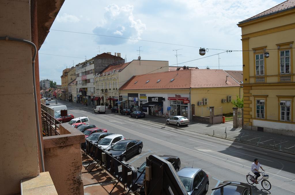 Apartment Downtown Osijek Pokoj fotografie